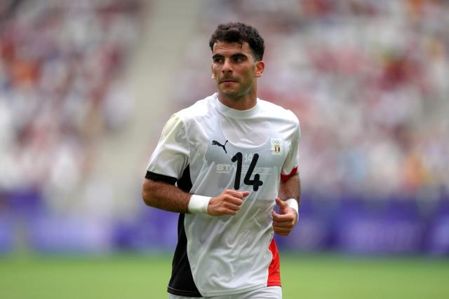 تفاصيل ضبط شخص هدد زيزو لاعب الزمالك بالقتل حال الرحيل عن النادي 1 تفاصيل ضبط شخص هدد زيزو لاعب الزمالك بالقتل حال الرحيل عن النادي
