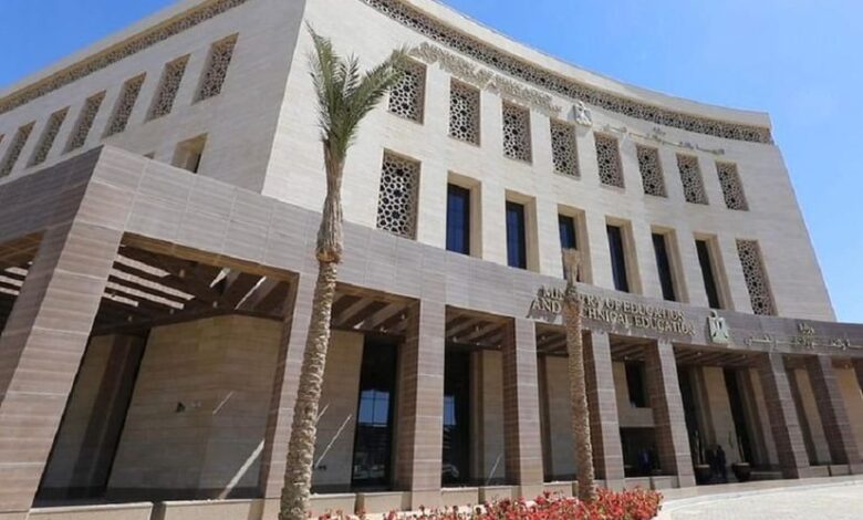 عاجل..وزارة التربية والتعليم تحسم الجدل فى حقيقة تأخير امتحانات نوفمبر 1 عاجل..وزارة التربية والتعليم تحسم الجدل فى حقيقة تأخير امتحانات نوفمبر