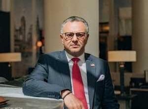 مسعد بولس مستشار وصهر الرئيس الأميركى دونالد ترامب يجرى اتصالات مع الرئيس الفلسطينى محمود عباس