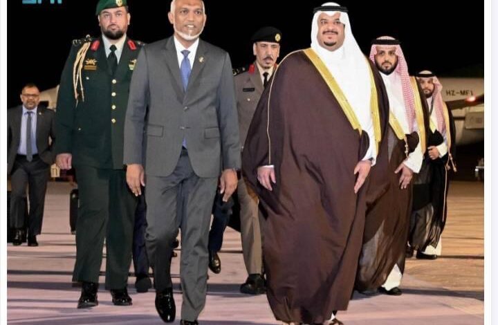 رئيس جمهورية المالديف يصل الرياض