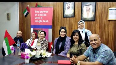 وفد اللجنة النقابية للعاملين بالمهن التجميلية والأزياء يزور معهد الفيحاء بدبي