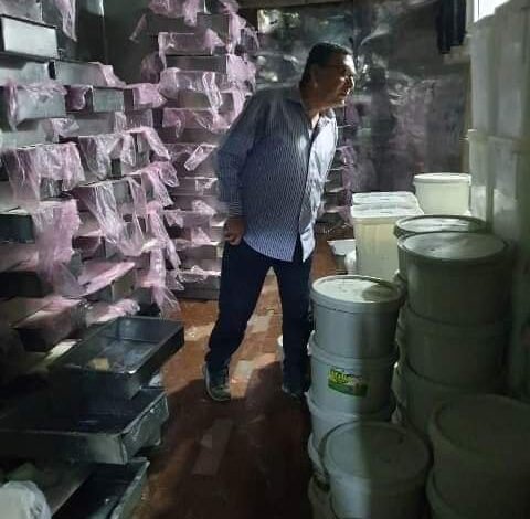 بيطري الشرقية يضبط (9طن و 100 كجم) مصنعات ألبان وأجبان مجهولة المصدر