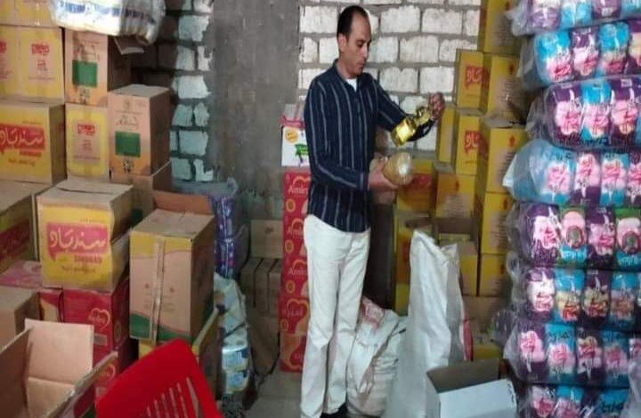 محافظ المنيا: ضبط 147 مخالفة تموينية خلال حملة رقابية على الأسواق والمخابز البلدية 1 محافظ المنيا: ضبط 147 مخالفة تموينية خلال حملة رقابية على الأسواق والمخابز البلدية