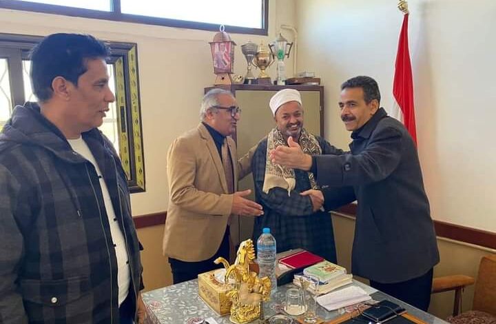 وكيل وزارة التعليم بالبحر الاحمر: عقد اجتماعاً تنسيقياً مع السادة العاملين بإدارة مرسي علم التعليمية 