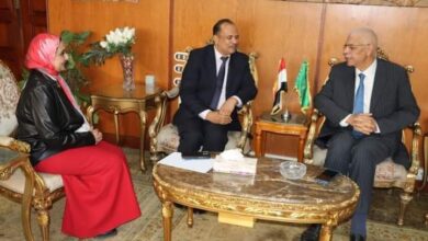 رئيس جامعة المنوفية يستقبل المستشار الثقافى اليمنى لبحث سبل التعاون 