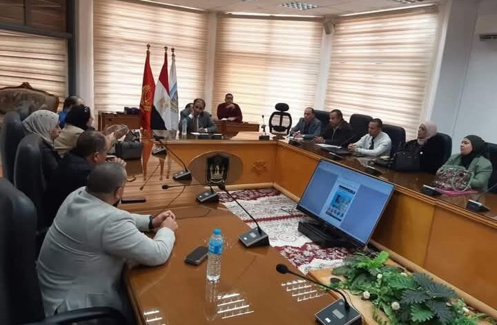 رئيس جامعة بورسعيد : لجنة الهوية البصرية بالجامعة عليها دورا كبير فى المرحلة الراهنة 1 رئيس جامعة بورسعيد : لجنة الهوية البصرية بالجامعة عليها دورا كبير فى المرحلة الراهنة