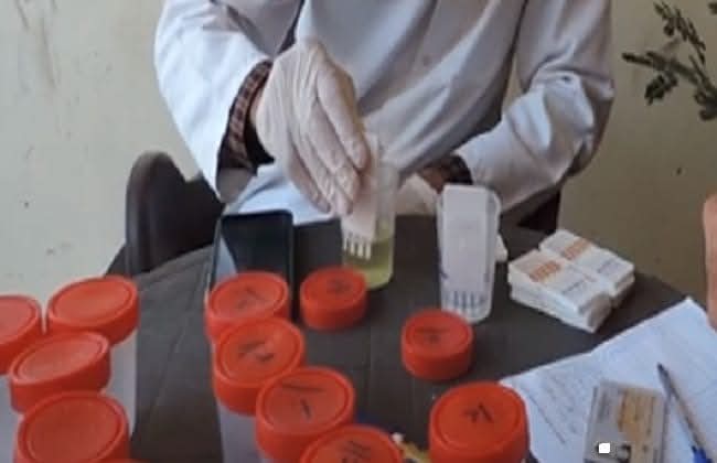 إجراء فحص المخدرات لـ127 سائقًا على الطرق السريعة خلال يومين