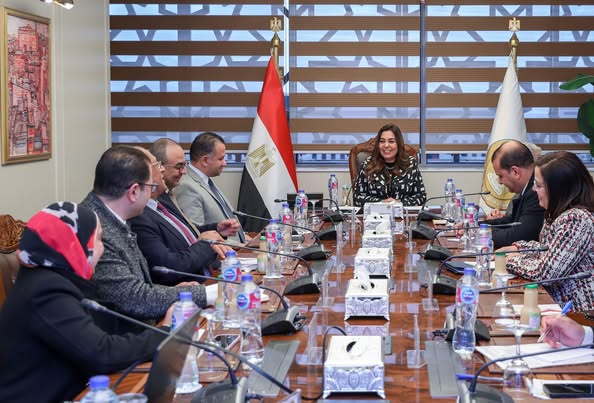 وزيرة التنمية المحلية تتابع مقترحات تطوير ورفع الكفاءة العمرانية لبعض مناطق المحافظات 1 وزيرة التنمية المحلية تتابع مقترحات تطوير ورفع الكفاءة العمرانية لبعض مناطق المحافظات