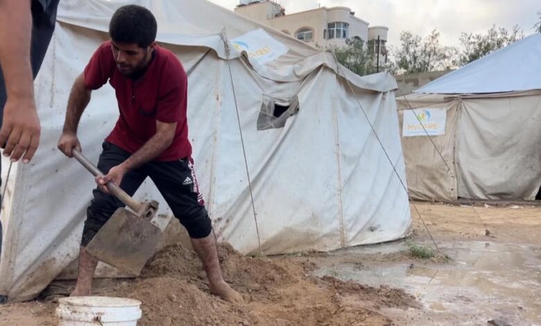 "تفاقم أزمة سكان غزة مع حلول الشتاء"