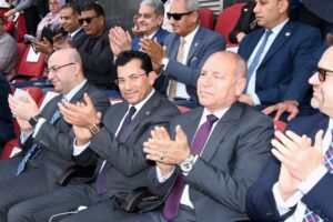 وزير الشباب ومحافظوا بني سويف والقليوبية والقاهرة يشهدون نهائي دوري مراكز الشباب النسخة العاشرة 2 وزير الشباب ومحافظوا بني سويف والقليوبية والقاهرة يشهدون نهائي دوري مراكز الشباب النسخة العاشرة