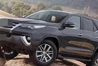 «السيارات الطويلة».. دراسة جديدة تحذر من خطورتها المتزايدة على المُشاة