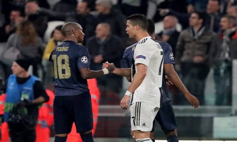 أب سيلعب ضد نجله خلال مباراة في كأس الاتحاد الإنجليزي 1 أب سيلعب ضد نجله خلال مباراة في كأس الاتحاد الإنجليزي