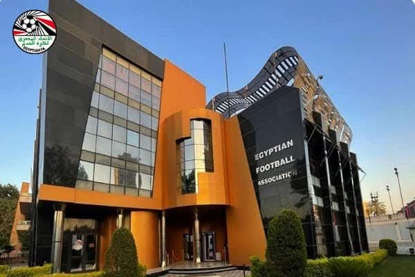 حكام مصريون في القائمة المعتمدة: تميز وجدارة في الساحة الدولية 1 حكام مصريون في القائمة المعتمدة: تميز وجدارة في الساحة الدولية