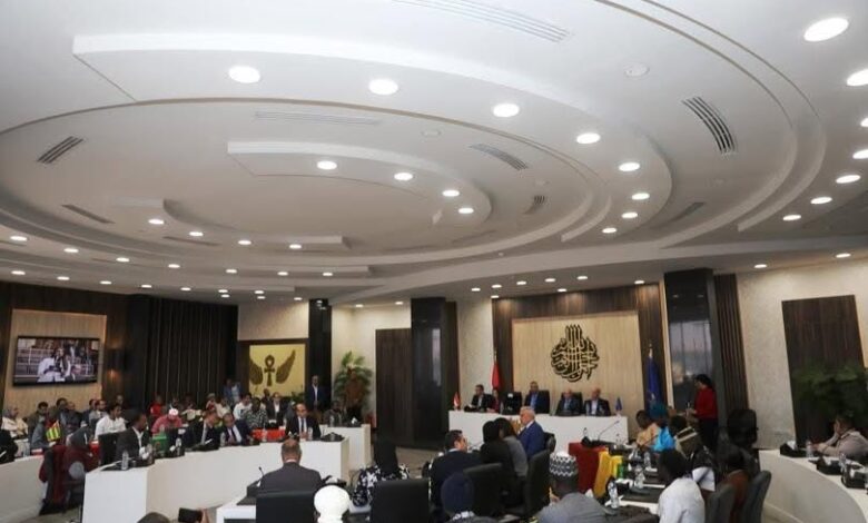 رئيس هيئة تنمية الصعيد يشارك في فعاليات الاحتفال باليوم العالمي للتصنيع الأفريقي بمحافظة أسوان 1 رئيس هيئة تنمية الصعيد يشارك في فعاليات الاحتفال باليوم العالمي للتصنيع الأفريقي بمحافظة أسوان