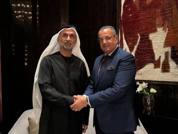 “محافظ جنوب سيناء يستقبل رئيس المجلس العالمي للتسامح والسلام بحضور رئيس البرلمان العربى