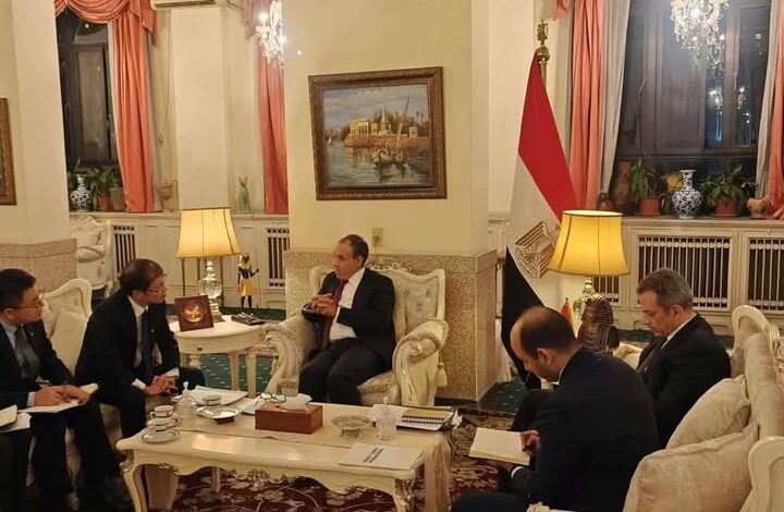 وزير الخارجية والهجرة يلتقي بنائب رئيس مجلس إدارة شركة “مجموعة تشاينا جيتشوبا للهندسة الدولية” 1 وزير الخارجية والهجرة يلتقي بنائب رئيس مجلس إدارة شركة “مجموعة تشاينا جيتشوبا للهندسة الدولية”
