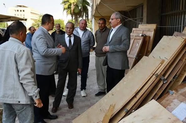 رئيس جامعة قناة السويس يتفقد الكلية المصرية الصينية للتكنولوجيا التطبيقية 1 رئيس جامعة قناة السويس يتفقد الكلية المصرية الصينية للتكنولوجيا التطبيقية