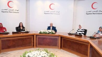 السيدة انتصار السيسي توجه الشكر لكل المتطوعين في الهلال الأحمر المصري