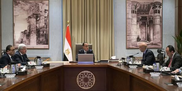 رئيس الوزراء يستعرض عددًا من المقترحات لتحقيق الانضباط وحوكمة لجان الثانوية 1 رئيس الوزراء يستعرض عددًا من المقترحات لتحقيق الانضباط وحوكمة لجان الثانوية