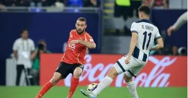 ليلة رفض الهدايا.. الأهلي يرفض الفوز أمام باتشوكا في كأس التحدي بكأس العالم للقارات 1 ليلة رفض الهدايا.. الأهلي يرفض الفوز أمام باتشوكا في كأس التحدي بكأس العالم للقارات