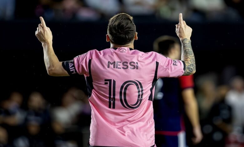 ميسي يحصد جائزة أفضل لاعب في الدوري الأمريكي 1 ميسي يحصد جائزة أفضل لاعب في الدوري الأمريكي