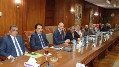 رئيس جامعة المنوفية يرأس لجنة تدويل الجامعة 