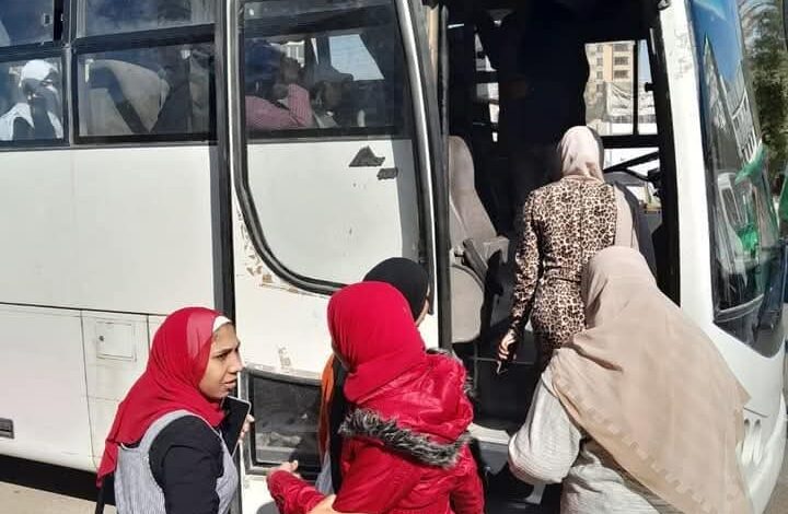 لأول مرة اتوبيسات وسيارات مجانا لنقل الطلاب بحى الكوثر بسوهاج للمعهد 1 لأول مرة اتوبيسات وسيارات مجانا لنقل الطلاب بحى الكوثر بسوهاج للمعهد