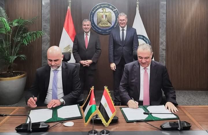 وزير البترول ونظيره الاردنى يشهدان توقيع اتفاق تعاون في القاهرة 1 وزير البترول ونظيره الاردنى يشهدان توقيع اتفاق تعاون في القاهرة