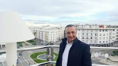 فقط .... ثلاث قبل واحدة...  تزلزل الكون