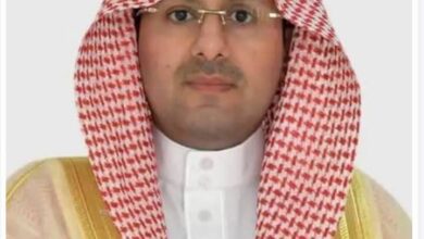 مساعد وزير الخارجيه لشئون التنفيذية يرفع التهنئة للقيادة بمناسبة فوز المملكة باستضافة كأس العالم ٢٠٣٤