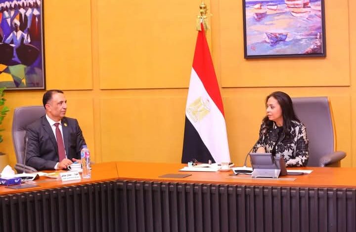 وزيرة التضامن الاجتماعي تترأس اجتماع صندوق نظام الأسرة عقب إعادة تشكيلة