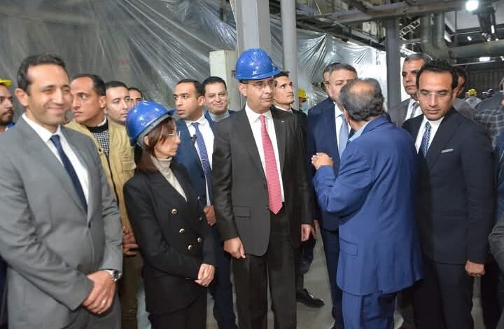 وزير التموين والتجارة الداخلية ومحافظ البحيرة يتفقدا مضرب الوليلي الخاص 1 وزير التموين والتجارة الداخلية ومحافظ البحيرة يتفقدا مضرب الوليلي الخاص