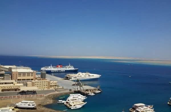 بسبب سوء الأحوال الجوية .. غلق ميناء الغردقة البحرى اليوم 1 بسبب سوء الأحوال الجوية .. غلق ميناء الغردقة البحرى اليوم