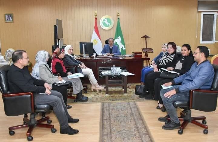 الأشموني يعقد إجتماعاً تنسيقياً لإعداد  تنفيذ تسجيل الشرقية شبكة المدن الإبداعية باليونيسكو