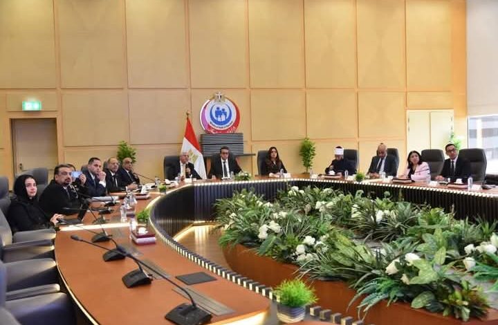 وزير الصحة يترأس الاجتماع الدوري للمجموعة الوزارية للتنمية البشرية 1 وزير الصحة يترأس الاجتماع الدوري للمجموعة الوزارية للتنمية البشرية
