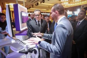 وزير الصحة يطلق مشروع الأرشفة المركزية للأشعة.. والتنفيذ فى 70 مستشفى يناير المقبل