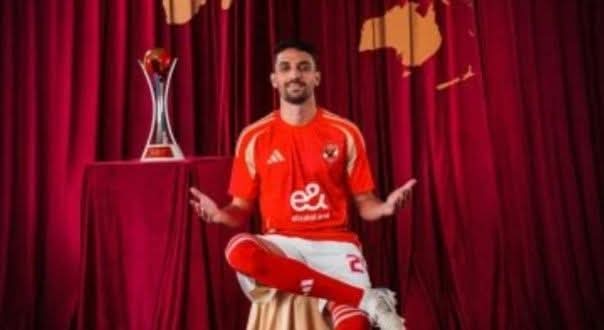 غياب 11 لاعباً عن الأهلي أمام شباب بلوزداد فى مباراة الليلة