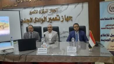 إعلام الوادى الجديد" يلقي الضوء علي الوعى المجتمعى ومواجهة الشائعات والتحديات الراهنة