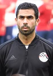 اللاعب احمد فتحي يتعدي علي سايس بمنطقة التجمع 1 اللاعب احمد فتحي يتعدي علي سايس بمنطقة التجمع