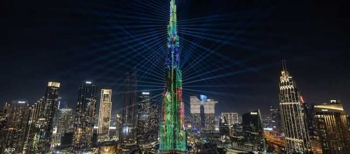 الإمارات تستقبل العام الجديد 2025 بعروض مبهرة 1 الإمارات تستقبل العام الجديد 2025 بعروض مبهرة