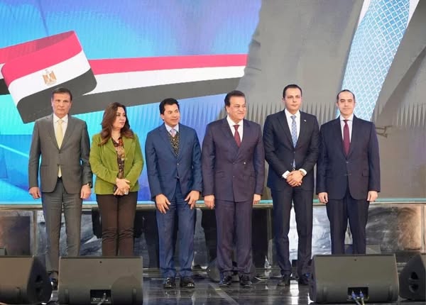 وزير الزراعة: مبادرة مستقبل وطن لسداد ديوان المزارعين تسهم في مساندة الفلاح وتقديم حياة أفصل