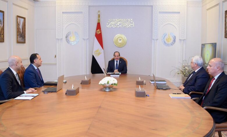 عاجل..الرئيس السيسي يوجه بتجهيز أفرع الجامعات المصرية والأهلية وفقاً للمعايير العالمية 1 عاجل..الرئيس السيسي يوجه بتجهيز أفرع الجامعات المصرية والأهلية وفقاً للمعايير العالمية