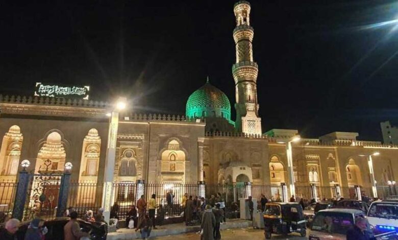 طوارئ في حي السيدة زينب.. استعدادًا لاحتفال الليلة الختامية الدينية السنوية 1 طوارئ في حي السيدة زينب.. استعدادًا لاحتفال الليلة الختامية الدينية السنوية