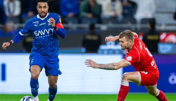 الهلال يهزم الوحدة برباعية ويعزز صدارته للدوري السعودي