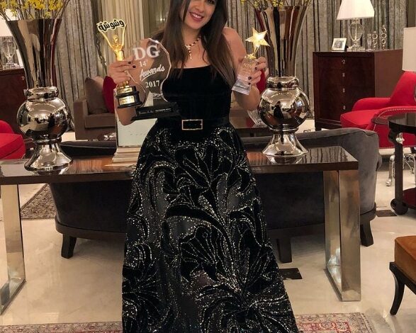 ياسمين عبد العزيز تحكي مواقف في حياتها لأول مرة فى عيد ميلادها الـ45 1 ياسمين عبد العزيز تحكي مواقف في حياتها لأول مرة فى عيد ميلادها الـ45