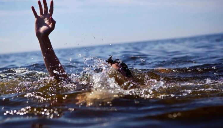 27 قتيلا على الأقل وإنقاذ العشرات في غرق قاربين للمهاجرين 1 27 قتيلا على الأقل وإنقاذ العشرات في غرق قاربين للمهاجرين