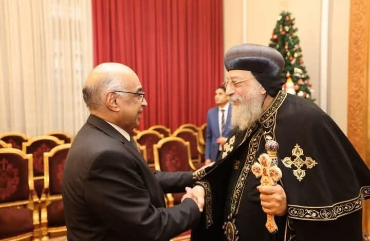 وزير العدل يزور الكاتدرائية للتهنئة بعيد الميلاد المجيد 1 وزير العدل يزور الكاتدرائية للتهنئة بعيد الميلاد المجيد