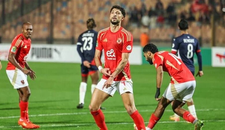 وسام أبو على يقود هجوم الأهلي أمام شباب بلوزداد 1 وسام أبو على يقود هجوم الأهلي أمام شباب بلوزداد