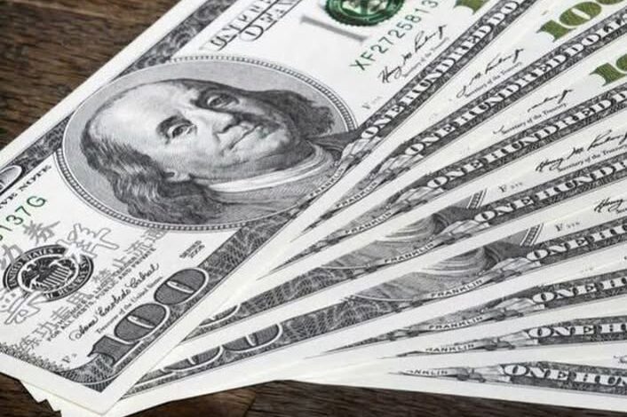 الدولار يتراجع اليوم إلى 50.30 جنيه بختام تعاملات الأسبوع بالبنوك المصرية 1 الدولار يتراجع اليوم إلى 50.30 جنيه بختام تعاملات الأسبوع بالبنوك المصرية