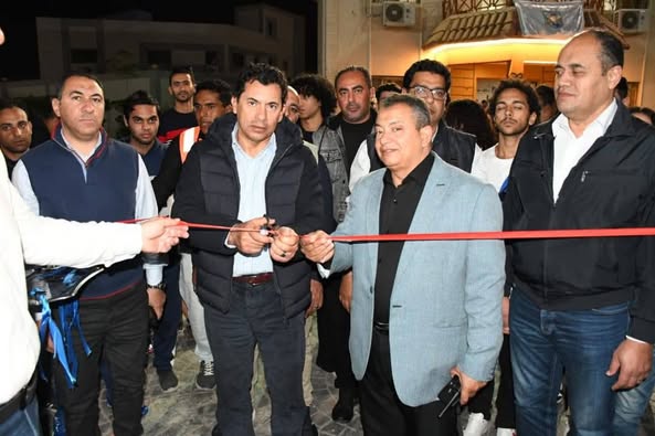 وزير الشباب: يفتتح ملعب خماسي بمركز التنمية الشبابية ويتفقد مشروعات الوزارة بالمركز